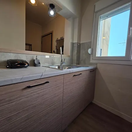 La Petite Maison קאבאלה